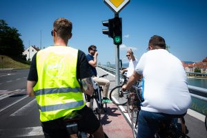 Terenski ogled kolesarske infrastrukture v Mariboru v okviru priprave prometnih ukrepov